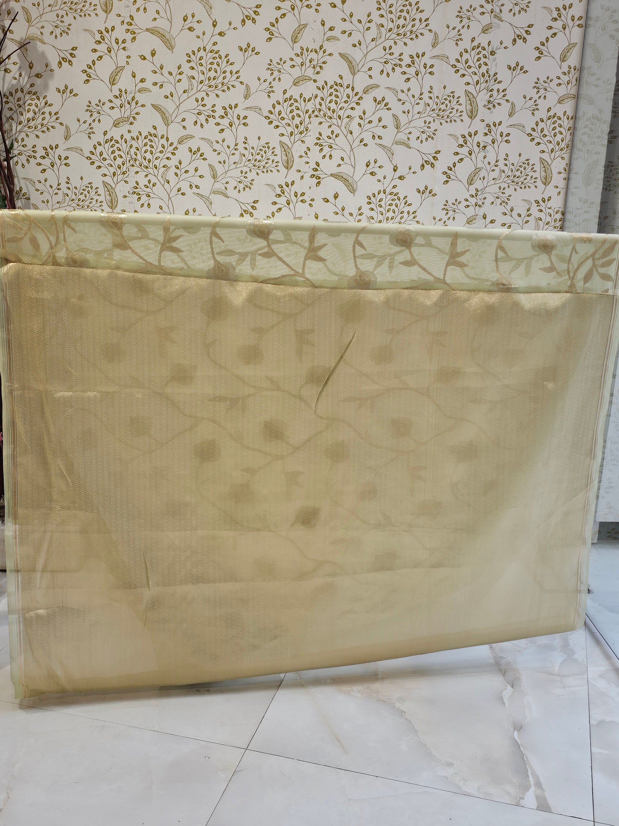 Banarasi Tissue Organza Saree  All-Over Zari Jaal with Minimal Border & Floral Pallu