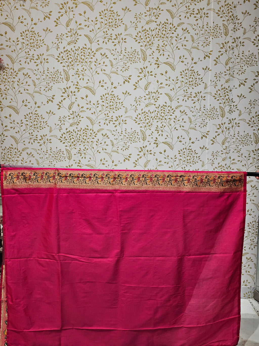 Banarasi Brocade Saree Tissue Silk with Multicolor Floral Border & Rich Pallu