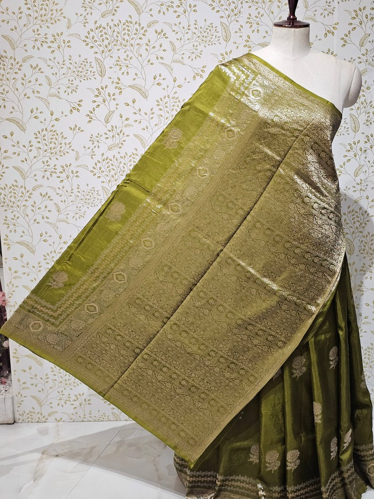 Dola Silk Saree Silver Golden Jari Floral Butti with Designer Lining Pallu