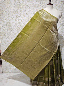 Dola Silk Saree Silver Golden Jari Floral Butti with Designer Lining Pallu