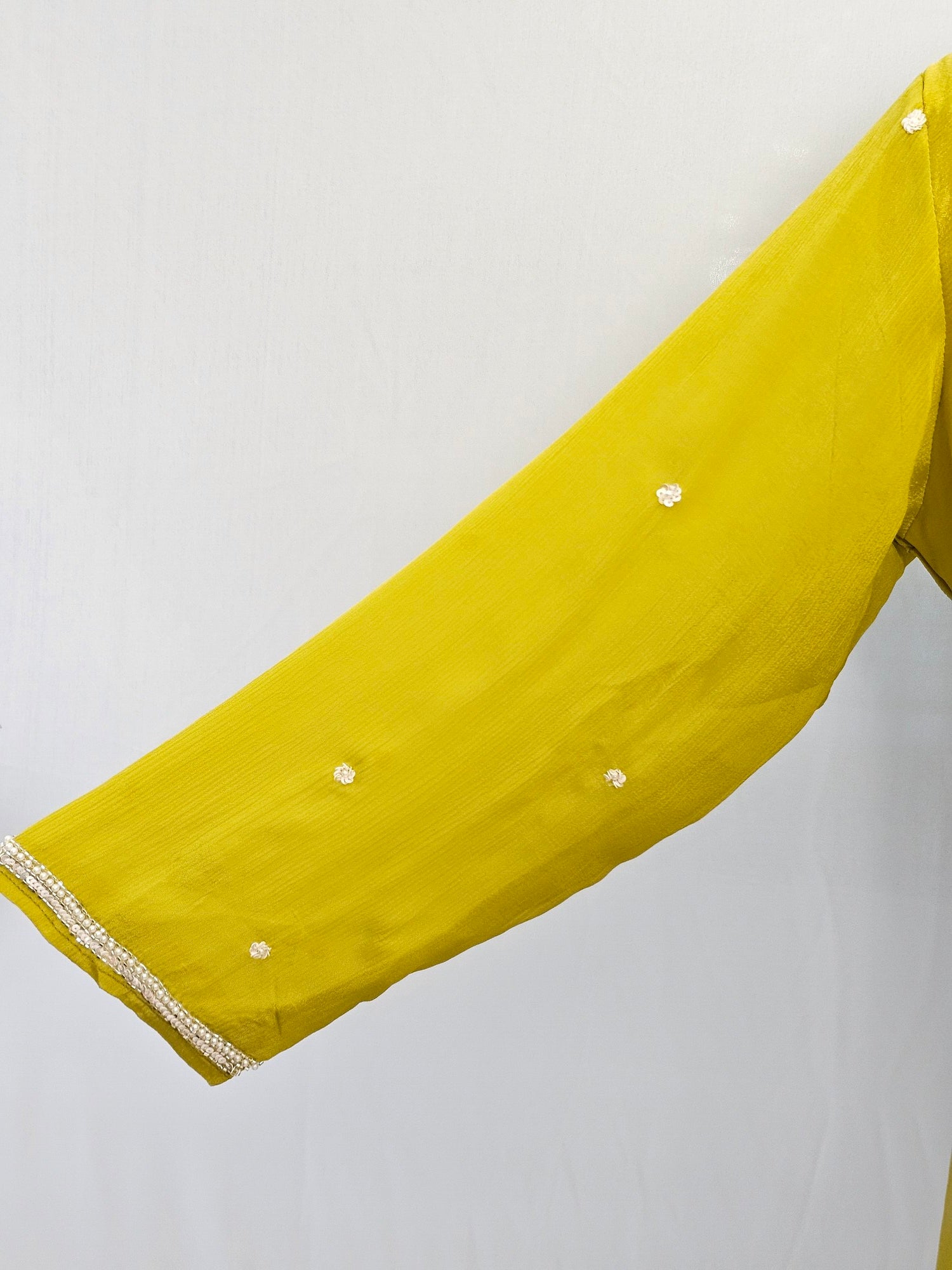 Chiffon Kurta Set with Cutdana & Pearl Handwork