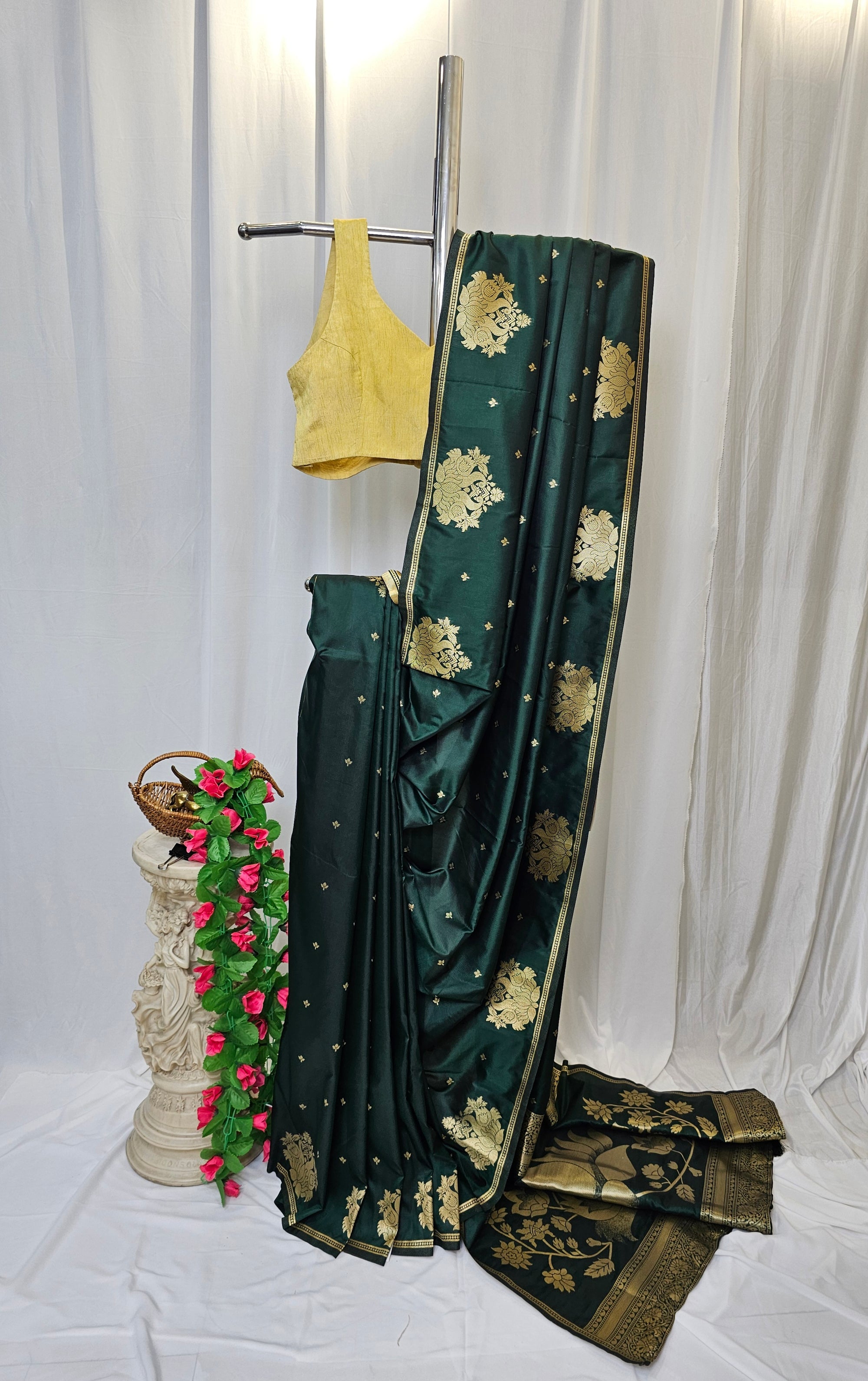 Green Soft-Silk Paithani Saree with Gold Zari Open Rajhans Border & Jai Jui Full Butti – Wedding & Festive Wear