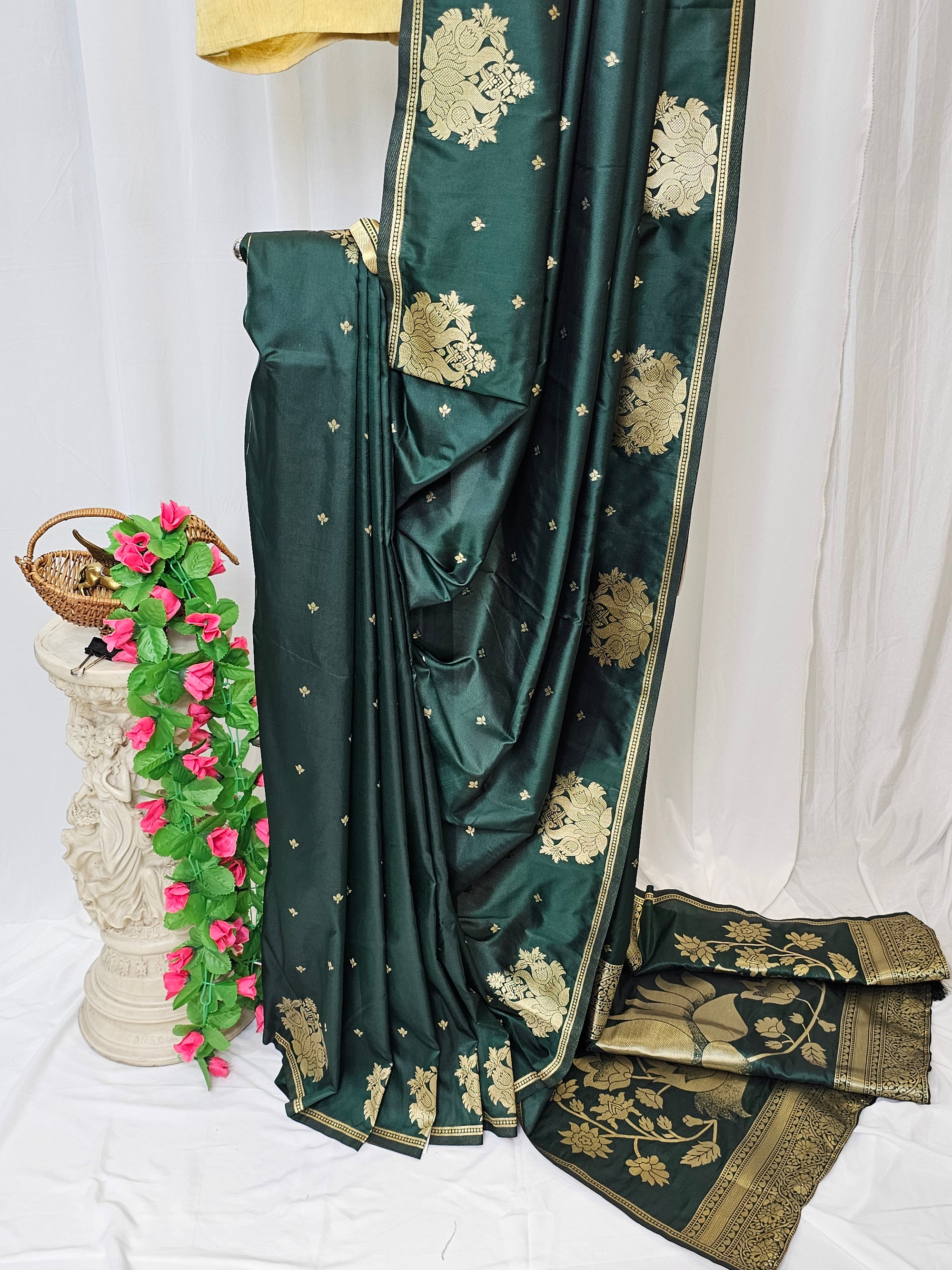 Green Soft-Silk Paithani Saree with Gold Zari Open Rajhans Border & Jai Jui Full Butti – Wedding & Festive Wear