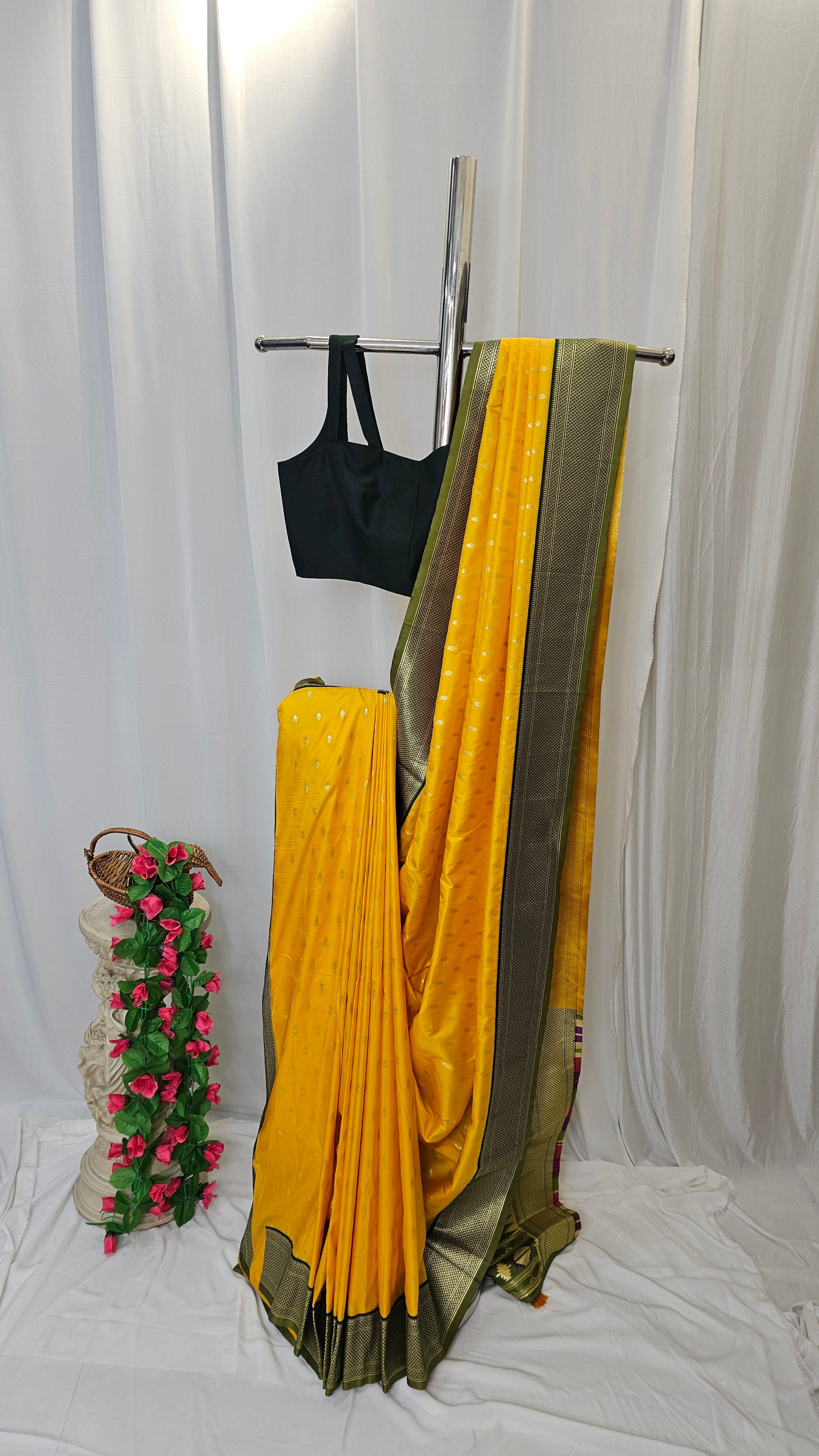 Yellow Soft-Silk Paithani Saree with Gold Zari Narli Border & Classic Paithani Pallu – Wedding & Festive Wear