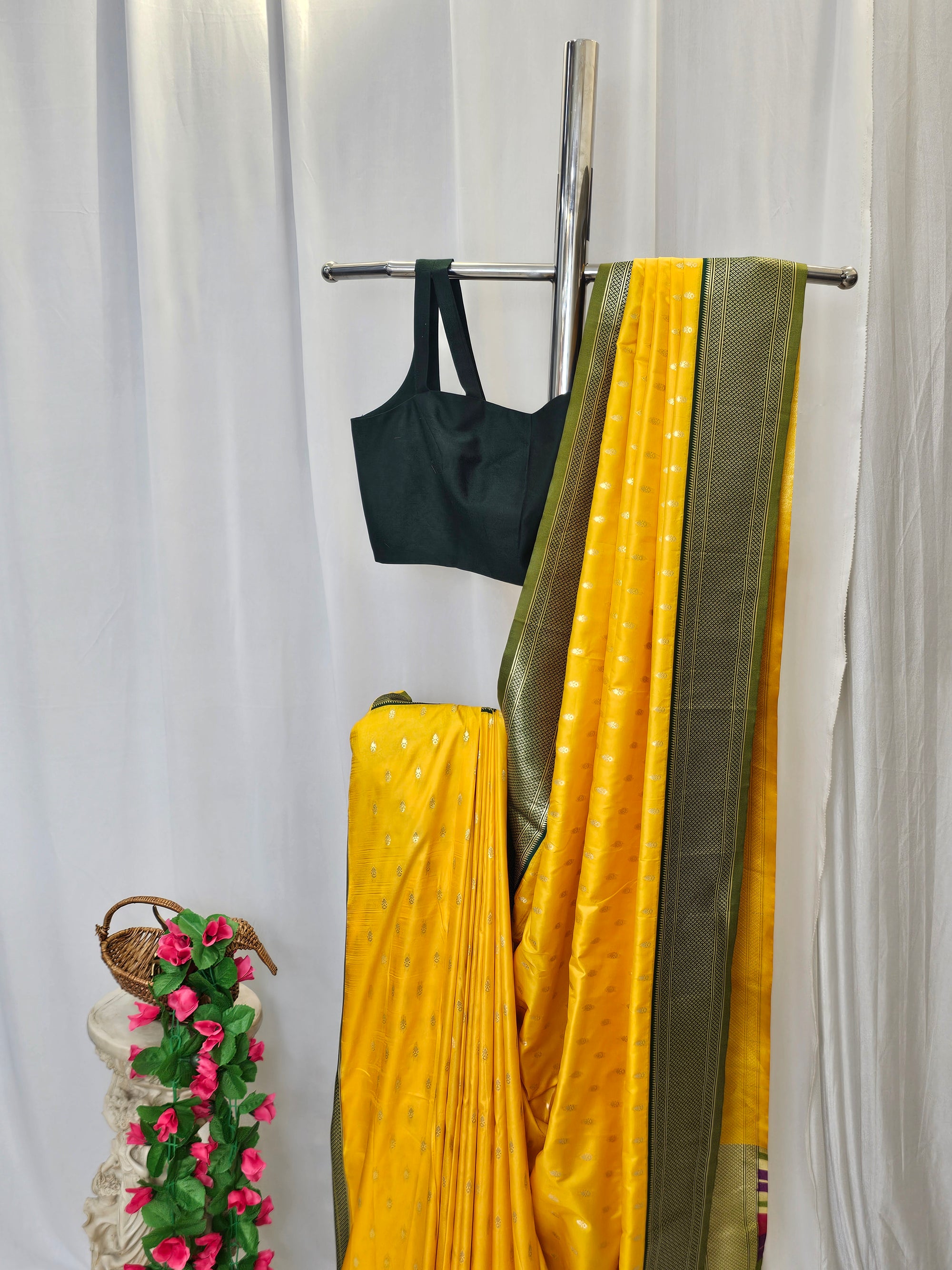 Yellow Soft-Silk Paithani Saree with Gold Zari Narli Border & Classic Paithani Pallu – Wedding & Festive Wear