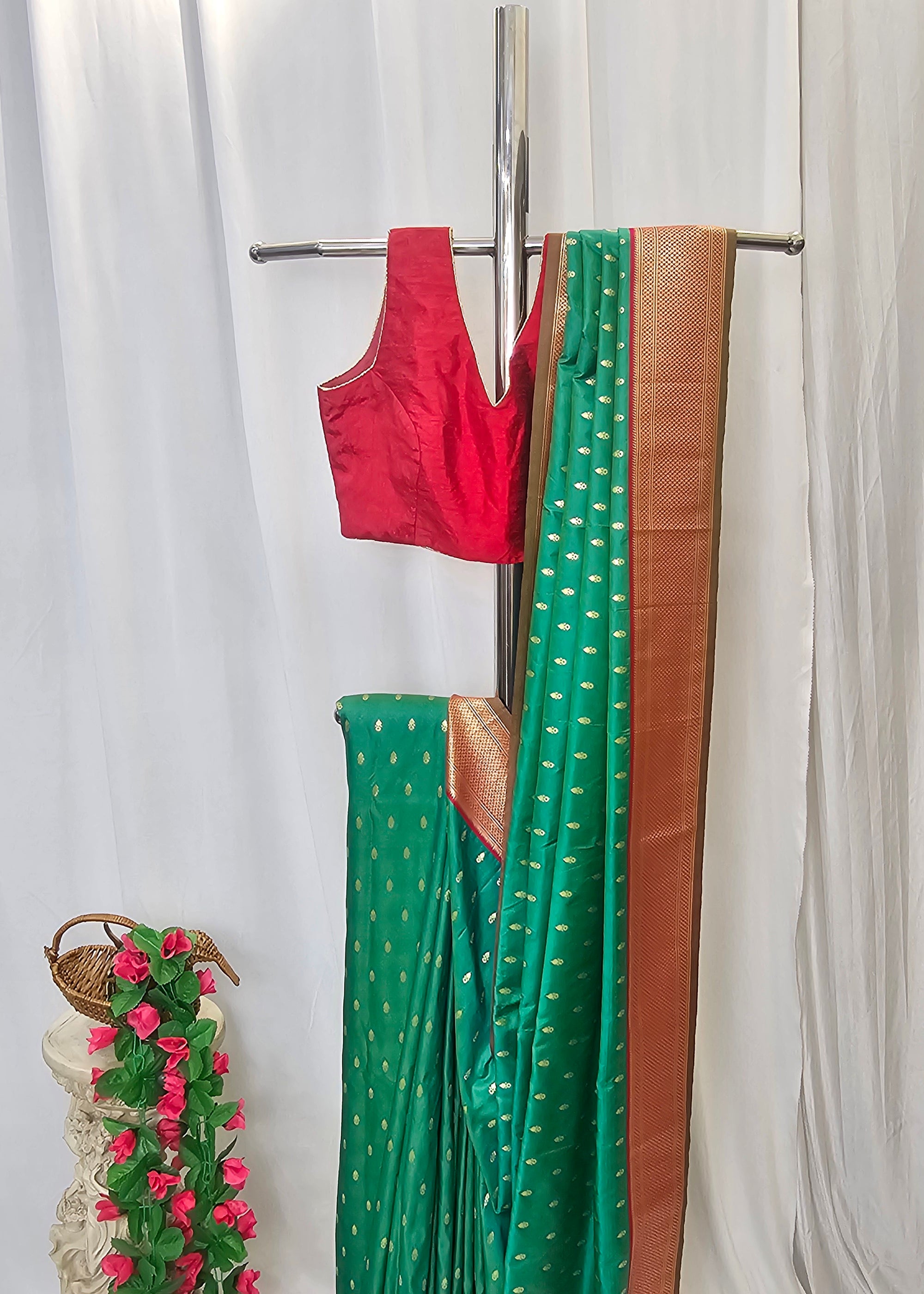 Rama Green Soft-Silk Paithani Saree with Gold Zari Narli Border & Paithani Pallu – Wedding & Festive Wear