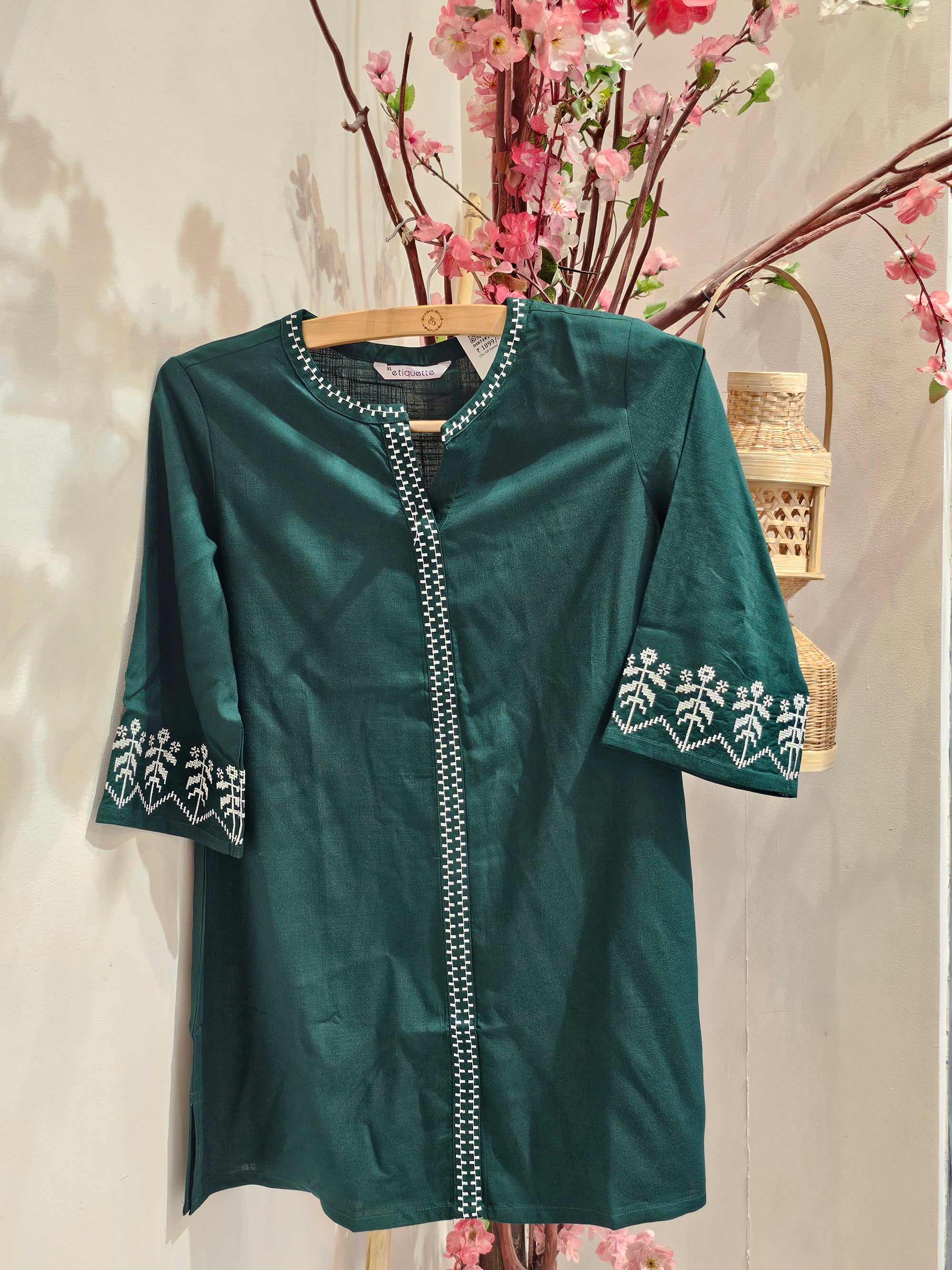 Green Global Desi Embroidered Kurta for Women