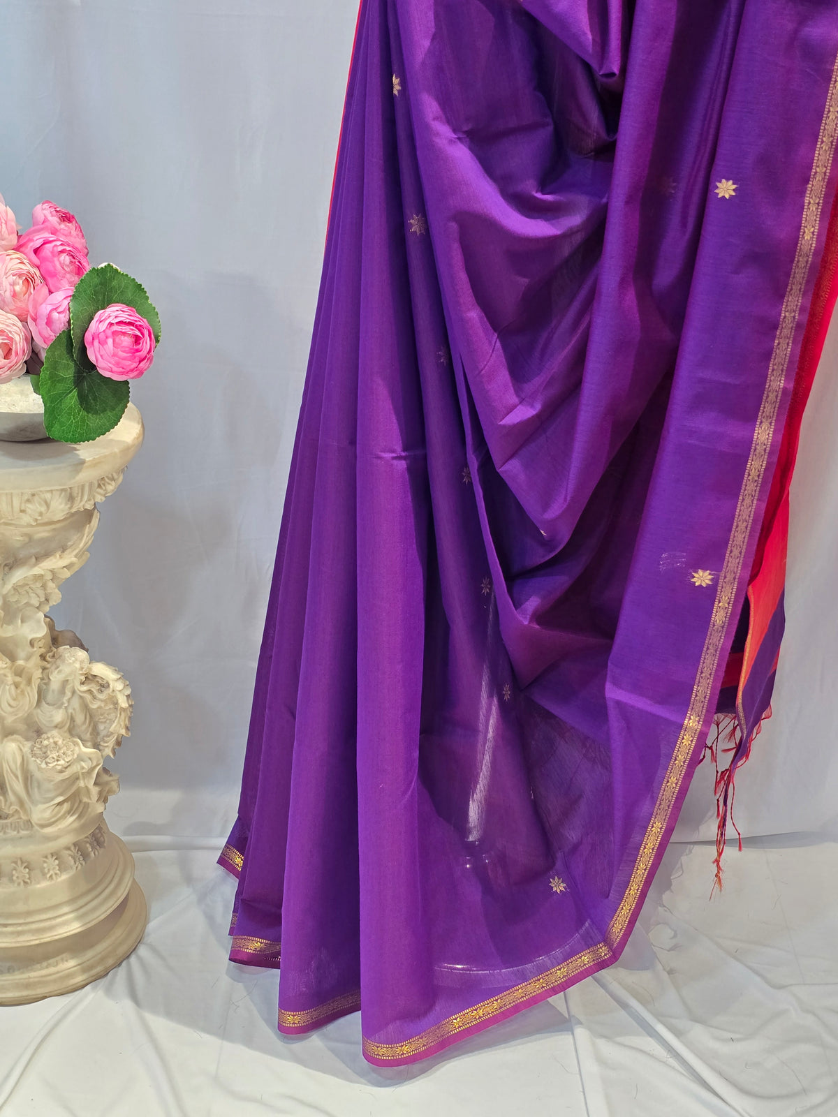 Dark Violet Cotton Maheshwari Saree with Star Flower Buti
