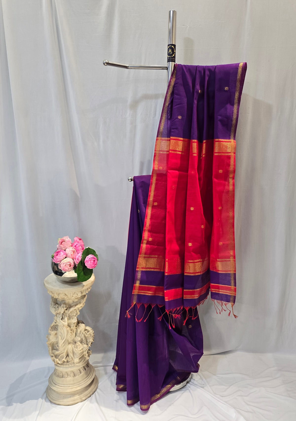 Dark Violet Cotton Maheshwari Saree with Star Flower Buti
