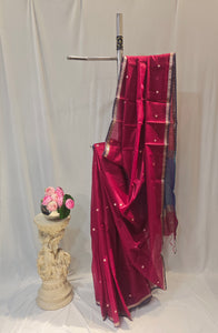 Raspberry Wine Cotton Maheshwari Saree with Star Flower Buti