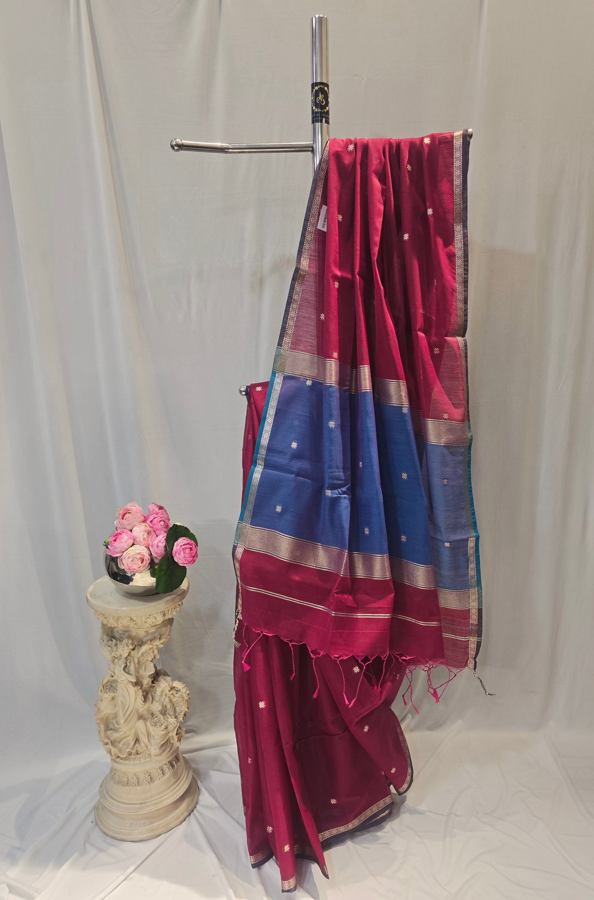 Raspberry Wine Cotton Maheshwari Saree with Star Flower Buti