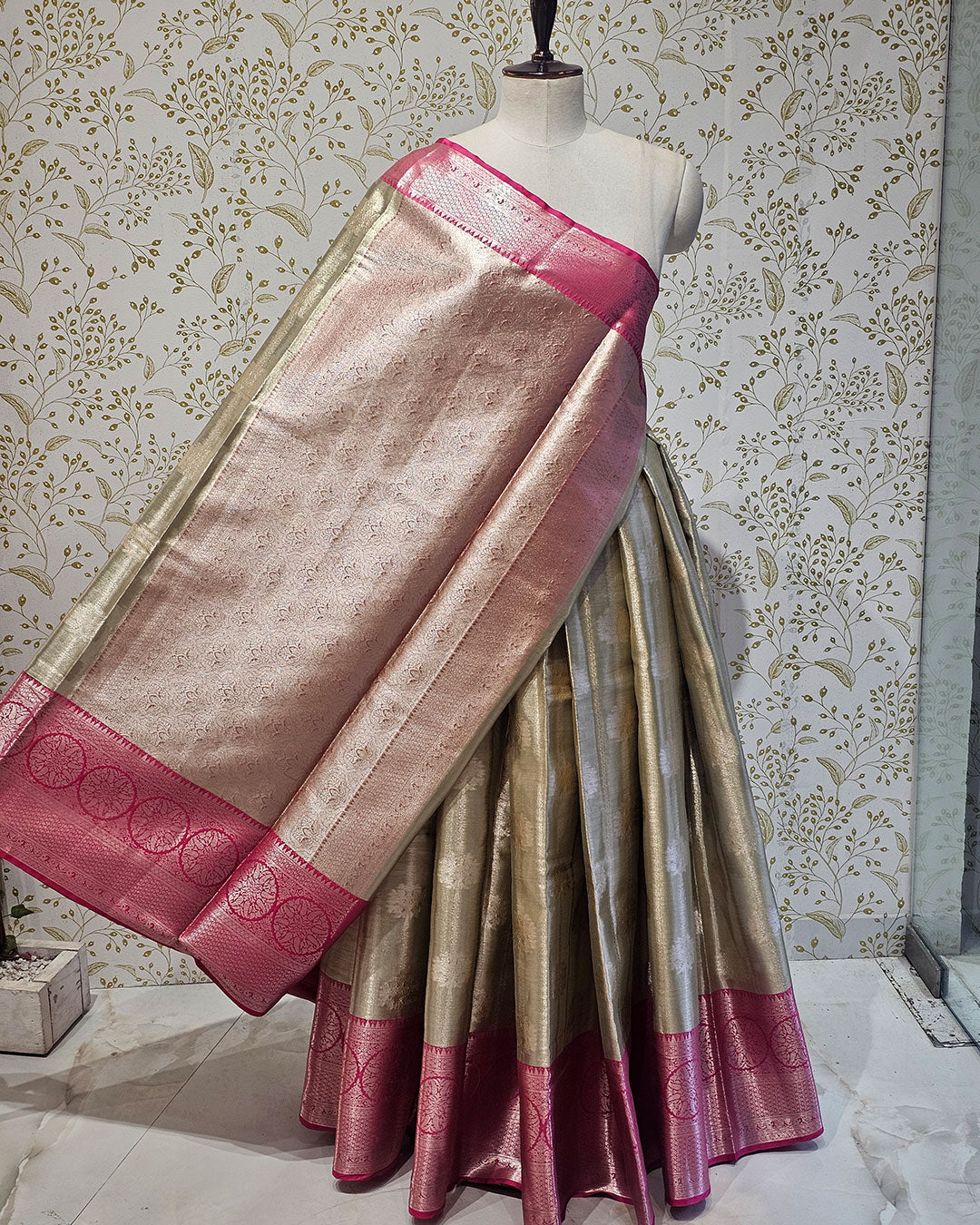 Tissue Kanjivaram Saree Light Gold Zari Lining & Designer Butti with Skirt Border