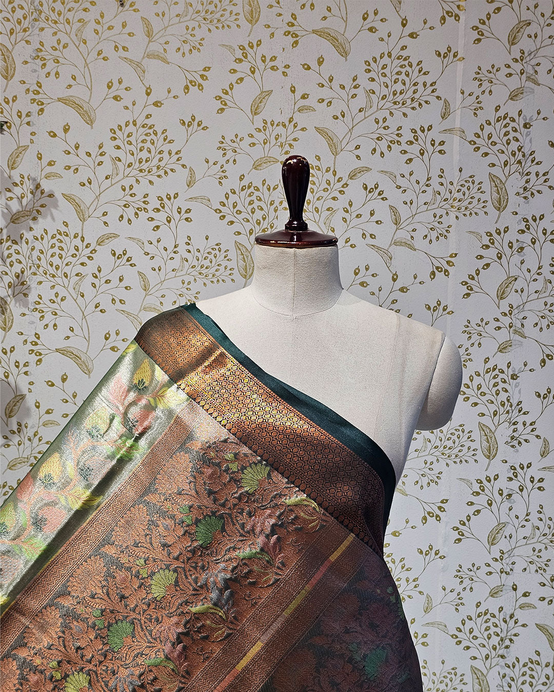 Banarasi Tissue Saree  Copper & Silver Border with Floral Tissue Pallu