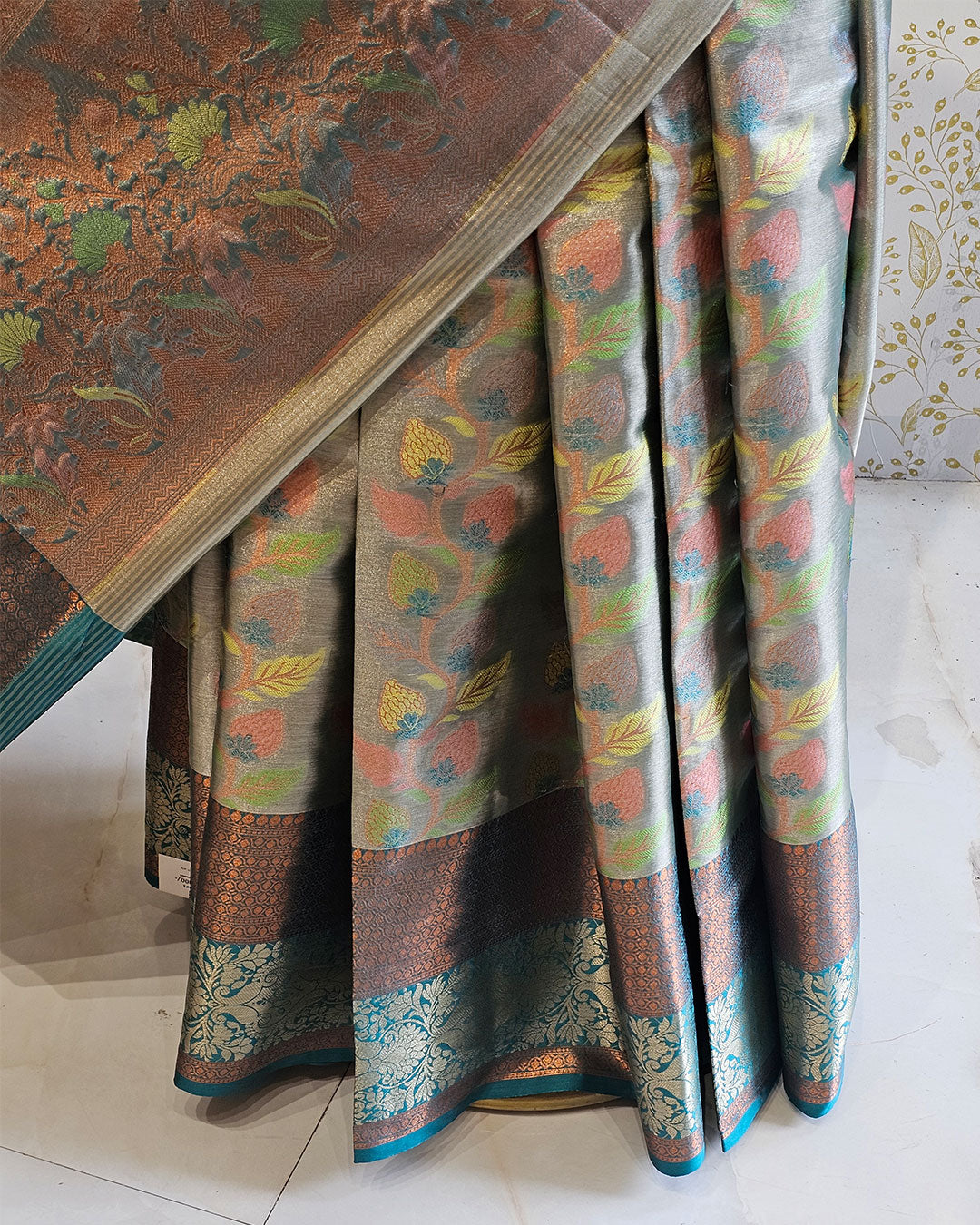 Banarasi Tissue Saree  Copper & Silver Border with Floral Tissue Pallu