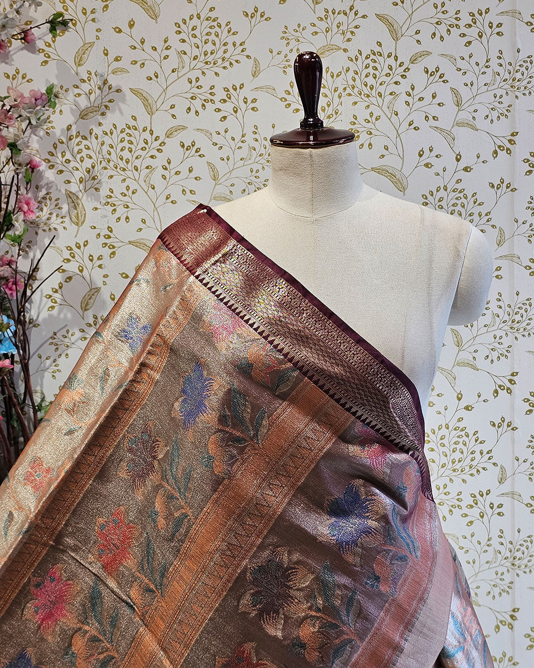 Banarasi Tissue Saree Bronze Zari Border with Floral Design & Tissue Pallu