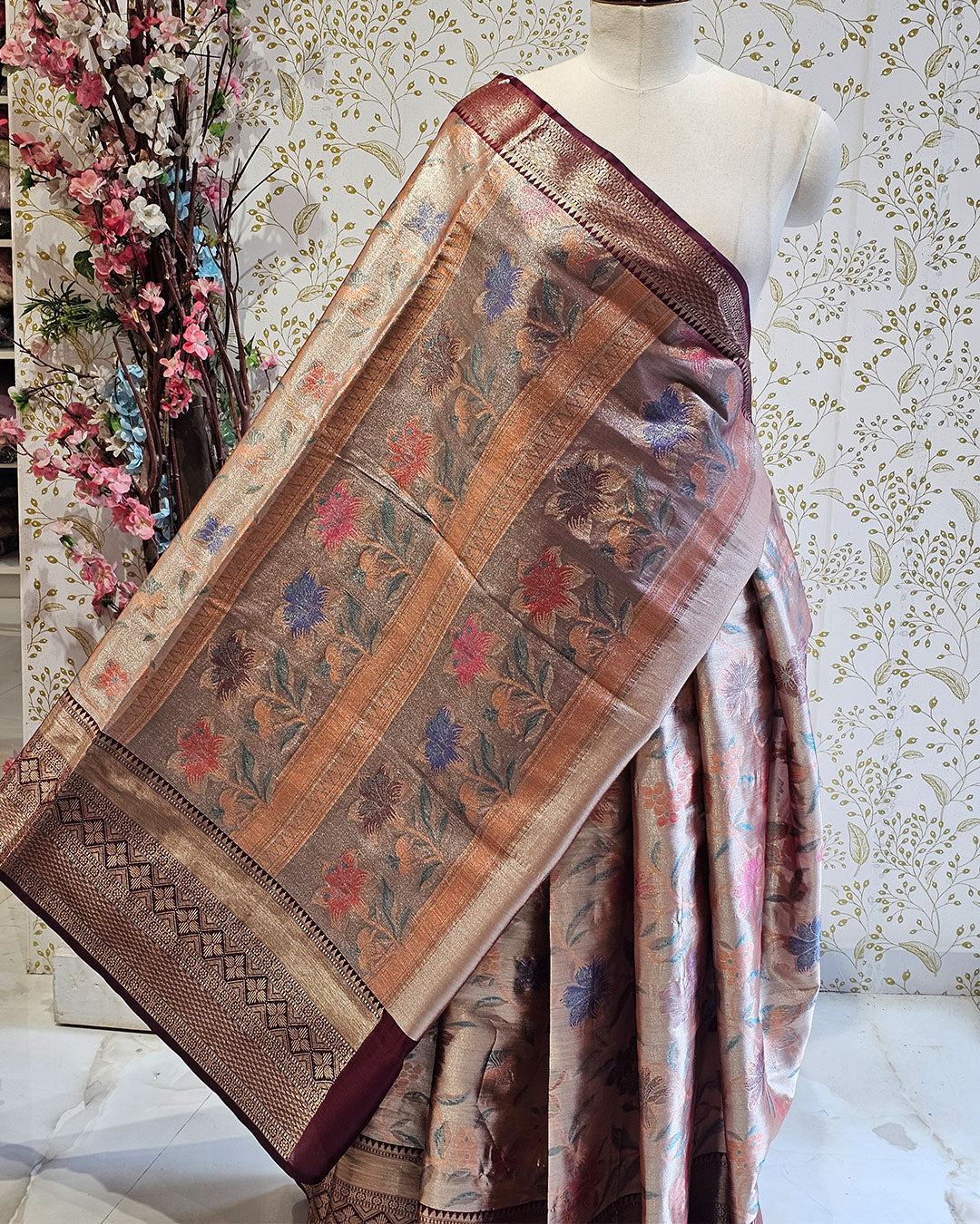 Banarasi Tissue Saree Bronze Zari Border with Floral Design & Tissue Pallu