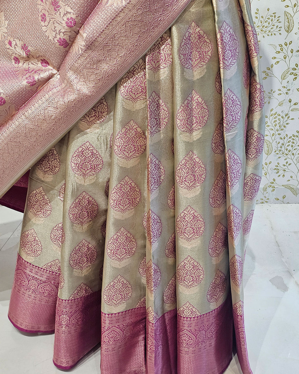Tissue Kanjivaram Saree Light Gold Zari Leaf Butti & Skirt Border with Brocade Pallu