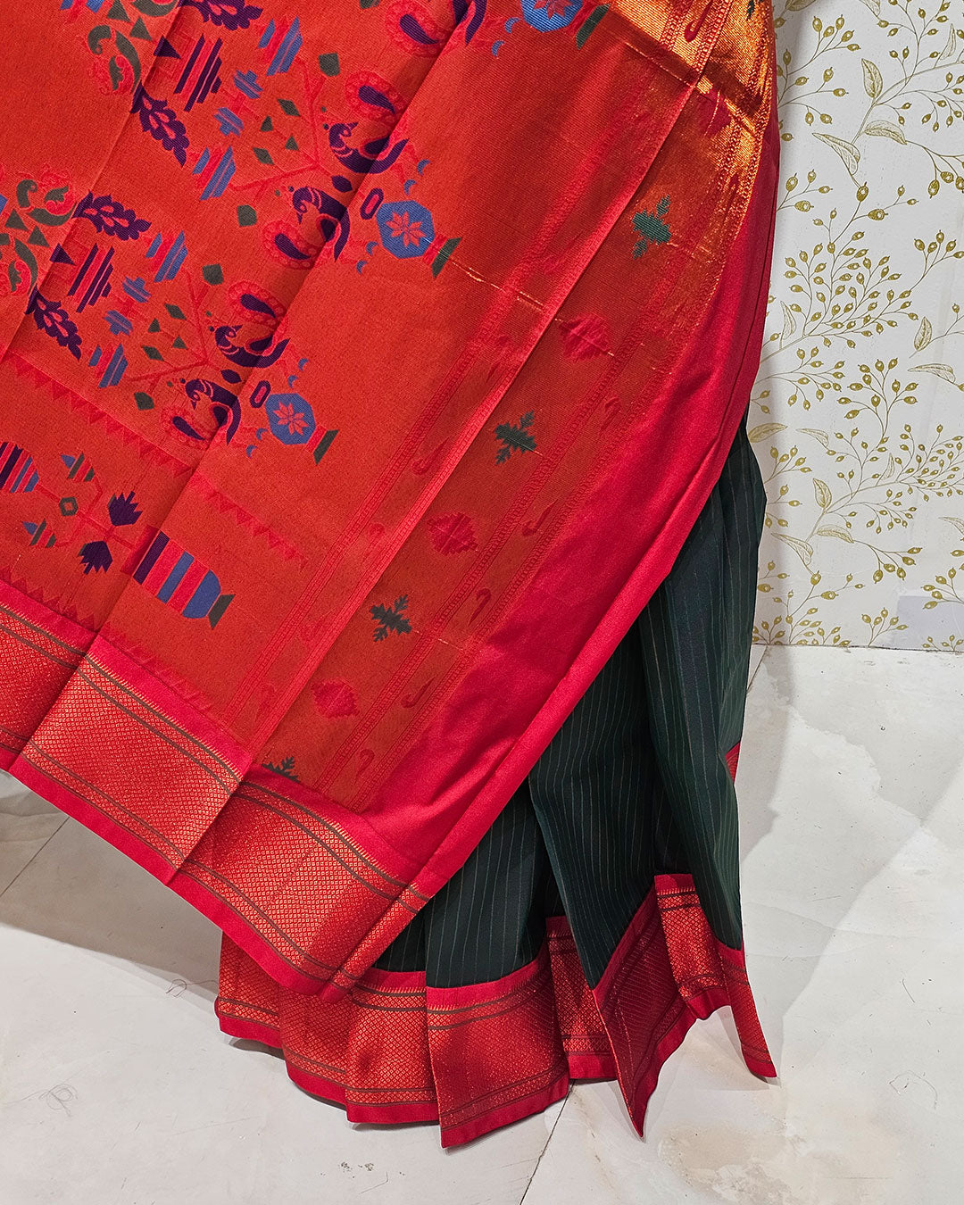 Kadiyal Paithani Saree Soft Silk with Single Line Border & Tissue Peacock Pallu