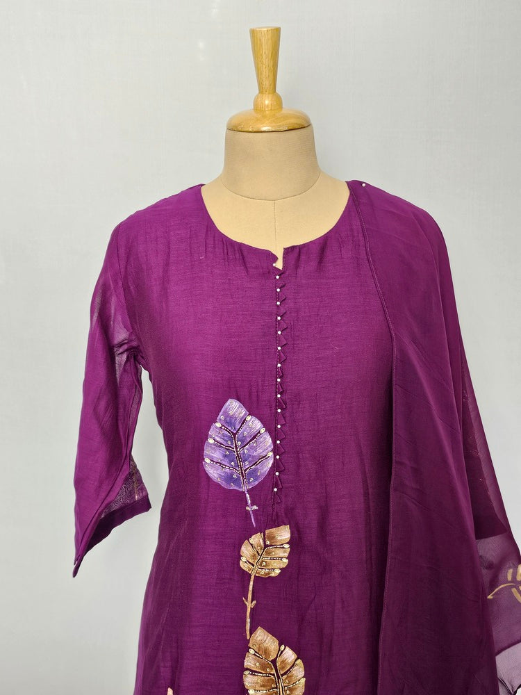 Mal Chanderi Hand-Painted Anarkali Kurta Set with Katdana & Sequin Work