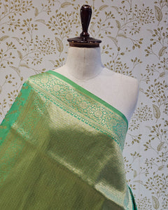 Banarasi Silk Saree  Golden Floral wine Border & Brocade Pallu, Dual Tone Motifs