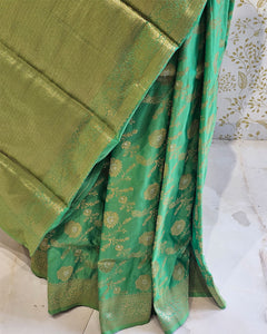 Banarasi Silk Saree  Golden Floral wine Border & Brocade Pallu, Dual Tone Motifs