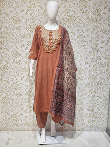 Elegant Cotton Kurta Set Thread Embroidery with Shell & Pearl Tassels, Chanderi Dupatta
