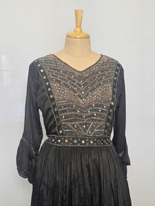 Chiffon Cutdana Mirror Work Indo-Western Gown | Nityaqalá