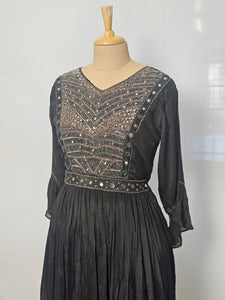 Chiffon Cutdana Mirror Work Indo-Western Gown | Nityaqalá