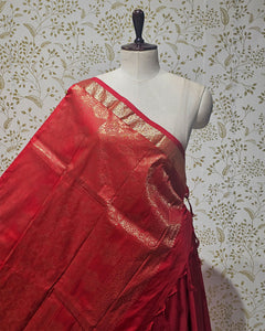 Kanjivaram Silk Saree  Light Gold Jari Butti with Small Border & Brocade Pallu