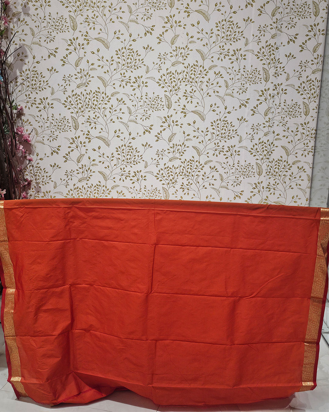 Kanjivaram Silk Saree  Light Gold Jari Butti with Small Border & Brocade Pallu