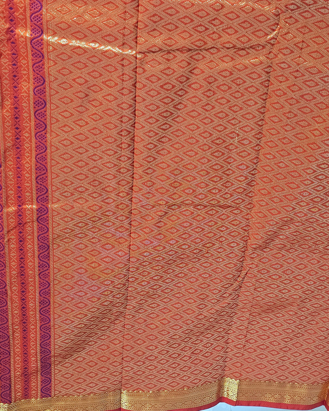 Kanjivaram Silk Saree  Light Gold Jari Meena Butti with Small Border & Brocade Pallu