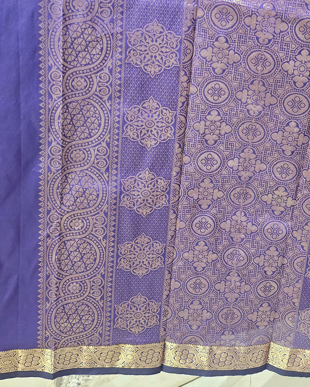 Kanjivaram Silk Saree  Light Gold Jari Butti with Small Border & Brocade Pallu