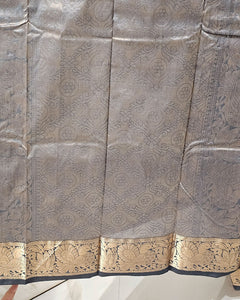 Kanjivaram Silk Saree  Light Gold Jari Butti with 4-Inch Border & Brocade Pallu