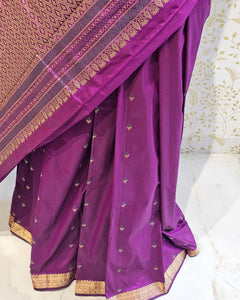 Kanjivaram Silk Saree  Light Gold Jari Meena Butti with Small Border & Brocade Pallu