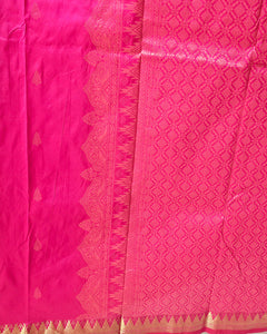 Kanjivaram Silk Saree Light Gold Jari Butti with Temple Small Border & Brocade Pallu