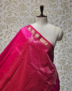 Kanjivaram Silk Saree Light Gold Jari Butti with Temple Small Border & Brocade Pallu