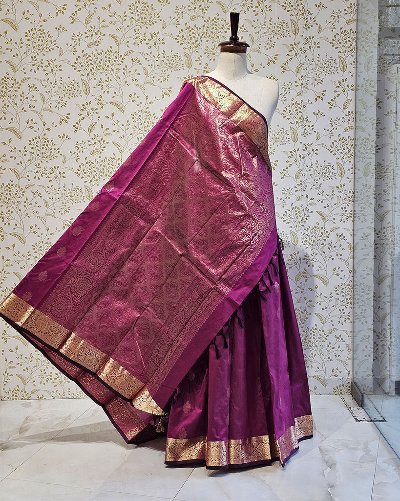 Kanjivaram Silk Saree  Light Gold Jari Butta Butti with 4-Inch Border & Brocade Pallu