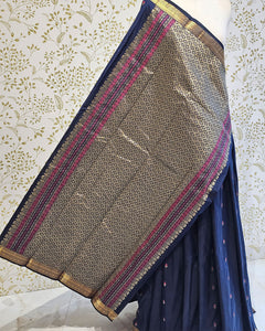 Kanjivaram Silk Saree  Light Gold Jari Meena Butti with Small Border & Brocade Pallu