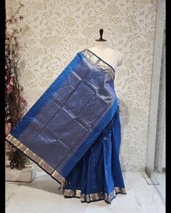 Kanjivaram Silk Saree  Light Gold Gulchadi Butti with Fancy Small Border & Brocade Pallu