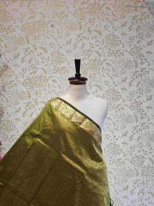 Kanjivaram Silk Saree  Light Gold Gulchadi Butti with Fancy Small Border & Brocade Pallu