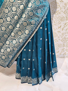 Banarasi Soft Silk Saree  Silver Floral Border & Designer Pallu