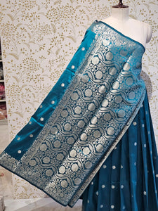 Banarasi Soft Silk Saree  Silver Floral Border & Designer Pallu