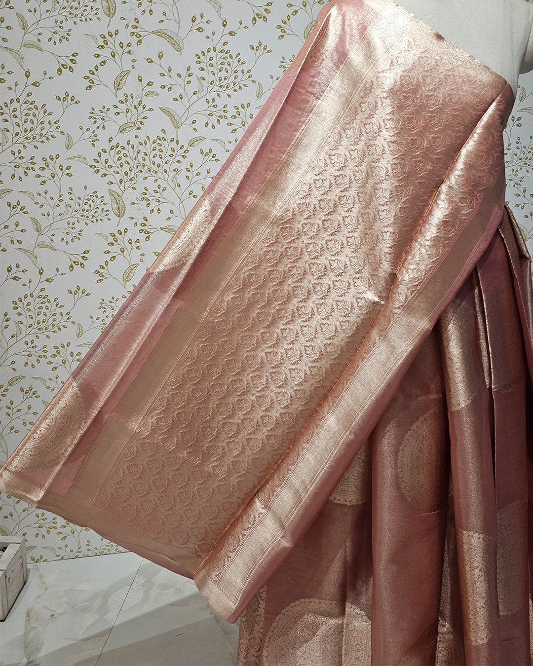 Tissue Kanjivaram Saree  Mandala Butti Design with Brocade Pallu
