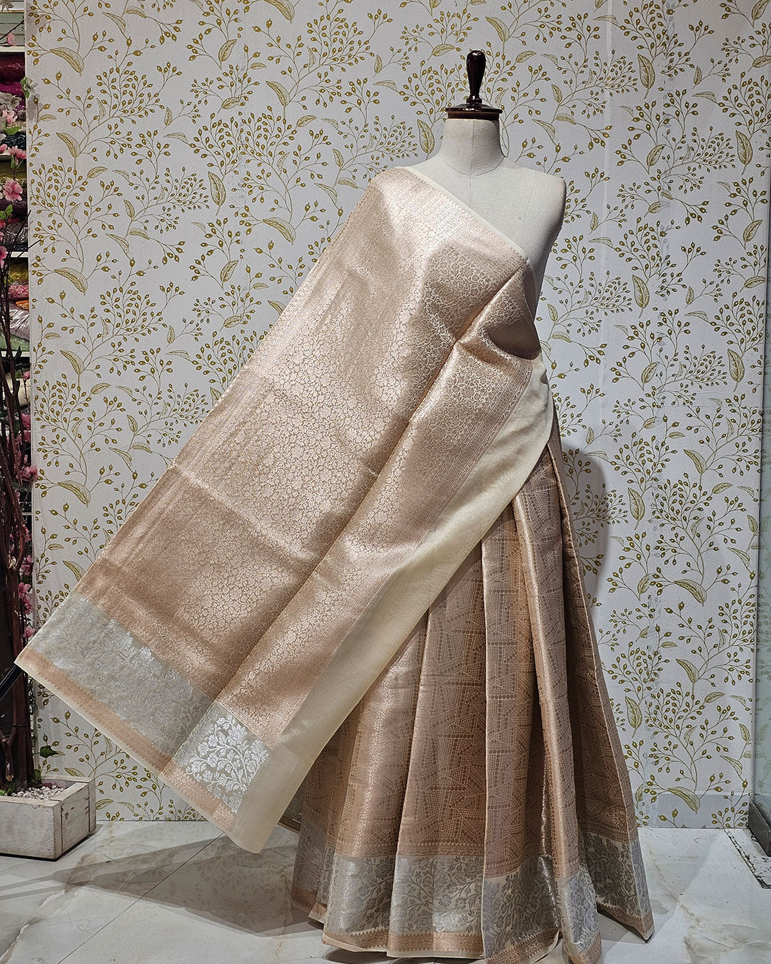 Tissue Kanjivaram Saree Light Gold Brocade with Silver Zari Floral Border & Brocade Pallu