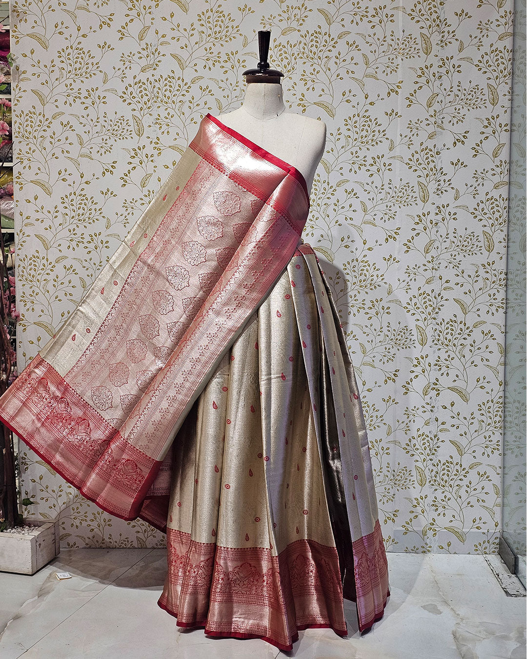 Tissue Kanjivaram Saree All Over Brocade with Designer Border & Zari Pallu