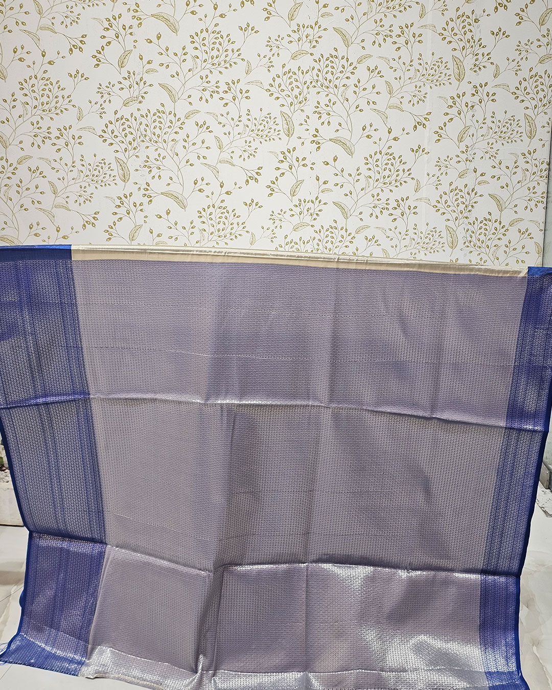 Tissue Kanjivaram Saree  Meenakari Butti Design with Skirt Border & Brocade Pallu