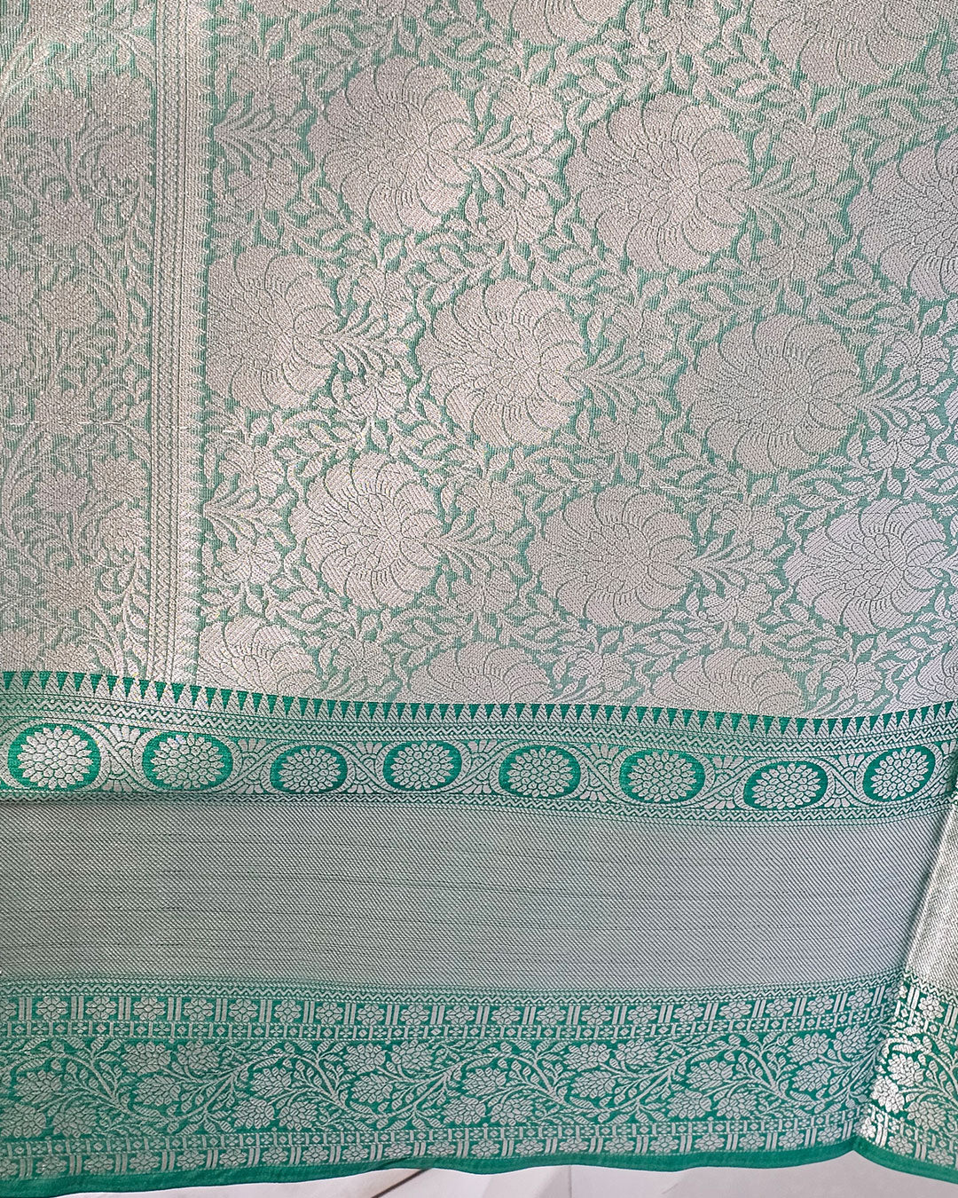 Tissue Kanjivaram Saree Tree Butti Motifs with Designer Border & Zari Brocade Pallu