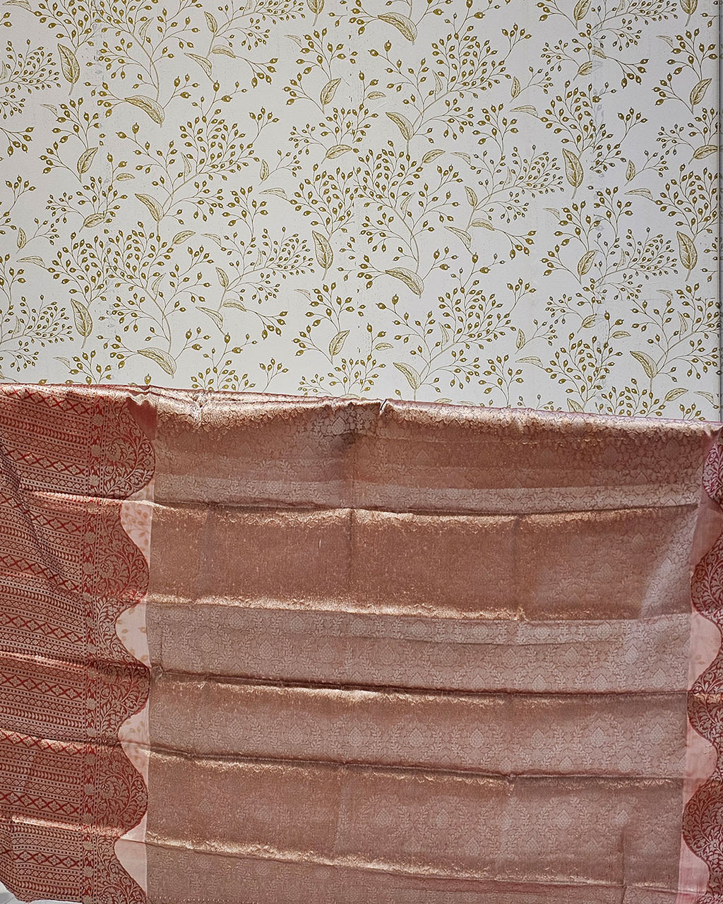 Tissue Kanjivaram Saree  Plain Tissue with Turning Border & Zari Brocade Pallu