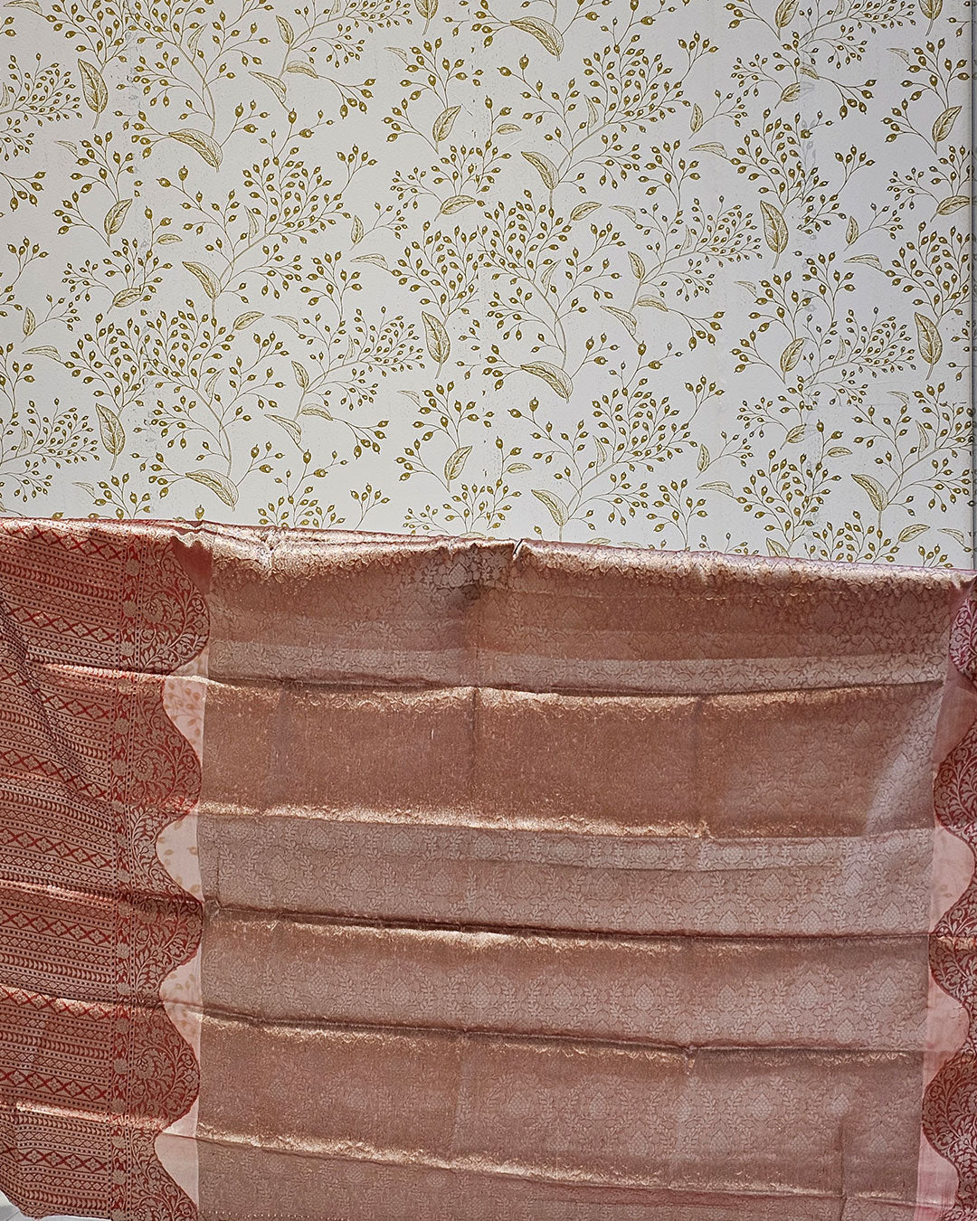 Tissue Kanjivaram Saree  Plain Tissue with Turning Border & Zari Brocade Pallu
