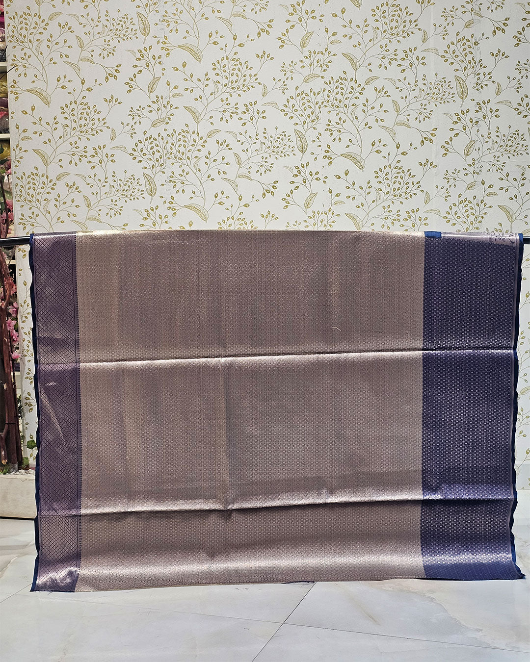 Tissue Kanjivaram Saree  Paisley Butti Border & Brocade Designer Pallu